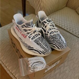 Adidas Yeezy Boost 350 zebra black white NEW IN BOX, RARE HTF size 9.5 sneakers